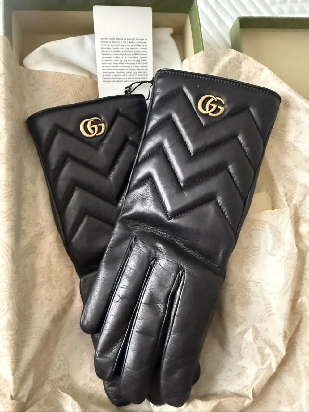 Gucci Black Chevron Quilted Leather Gloves with Gold GG Hardware
